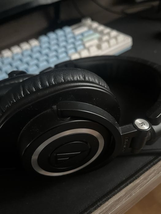 наушники Audio Technica ATH-M50x
