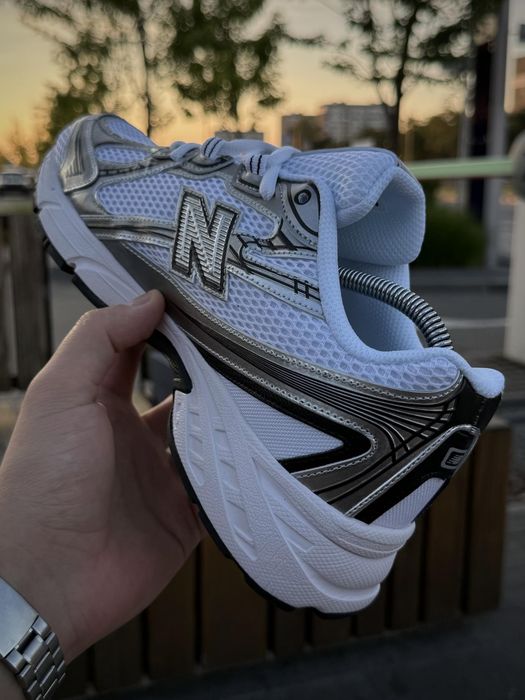 Кросівки New Balance білі зі сріблом сітка, весна - літо кроссовки нью беланс
