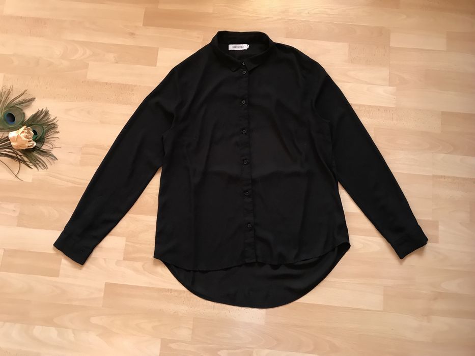 Жіноча стильна блуза, жіноча сорочка  з відкритою спиною 46-48  роз