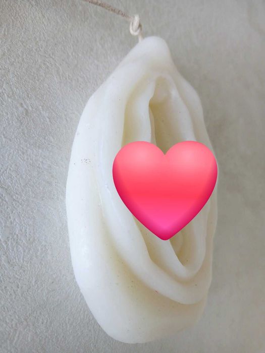 Свеча,мыло женская интимная зона—оригинальный подарок, декор, арт