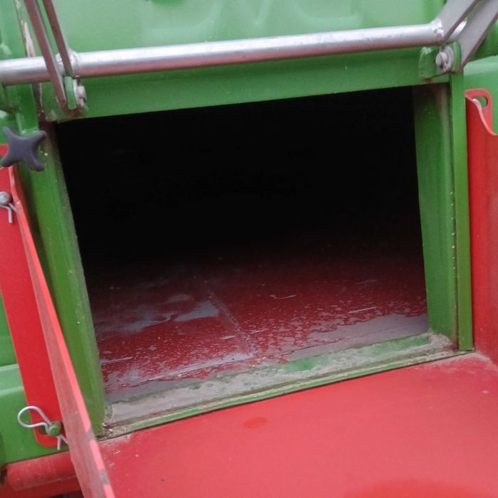 Przyczepa Pronar T683