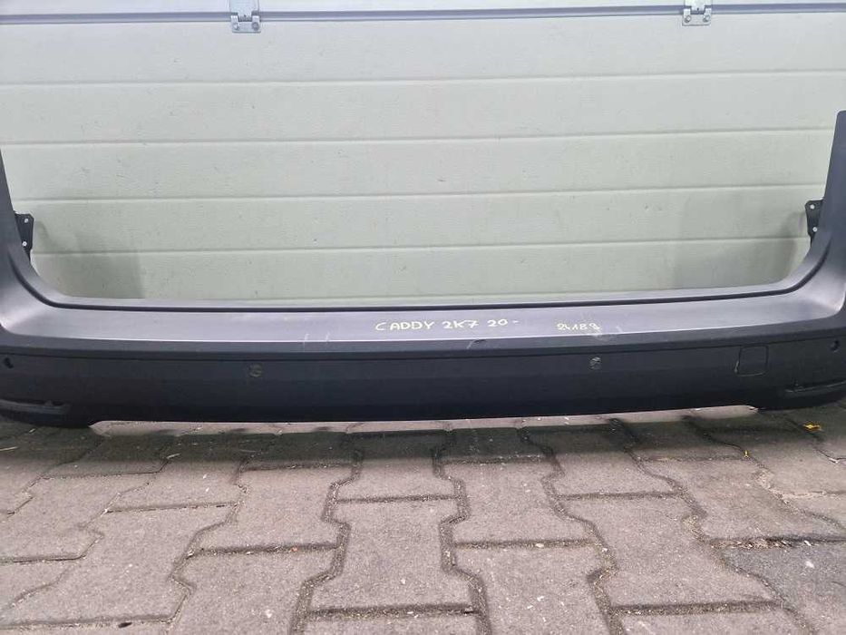 Volkswagen Caddy 2K7 20 r.- Zderzak Tył