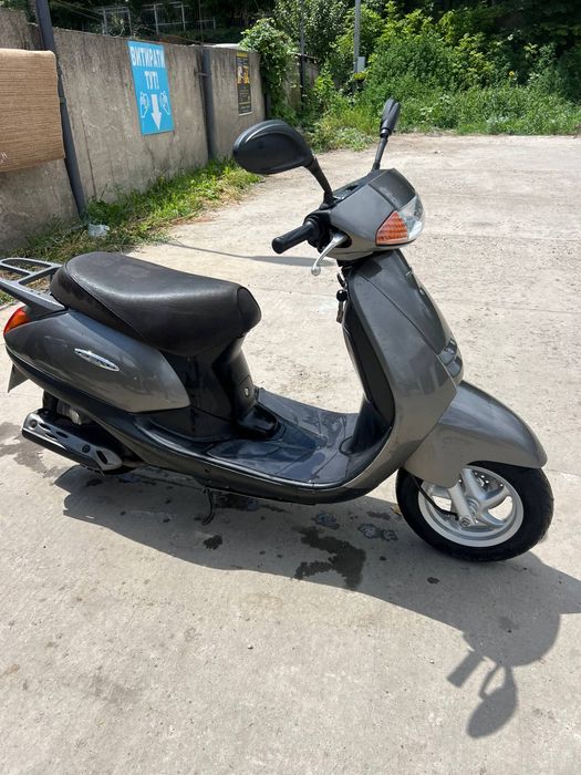 Продам скутер Хонда леад af48  (Торг)