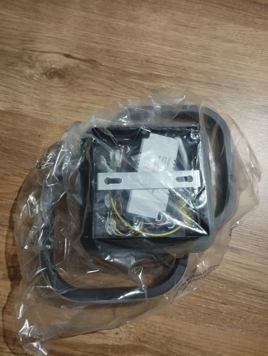 Сучасний LED світильник, люстра