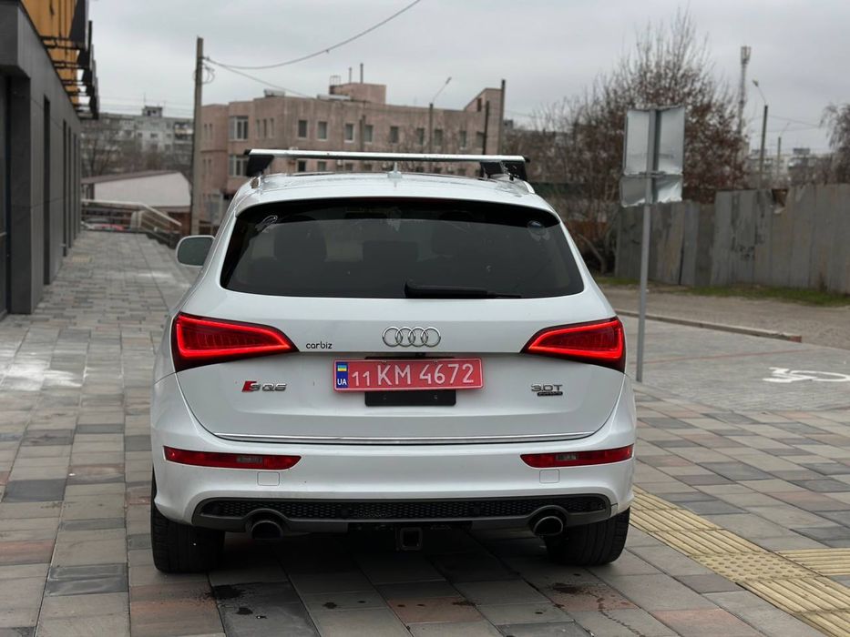 Audi Q5 S-line 3.0 2015 года, в наличии