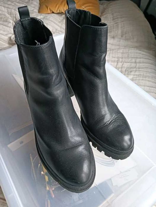 Buty botki Tamarais skórzane czarne rozmiar 40