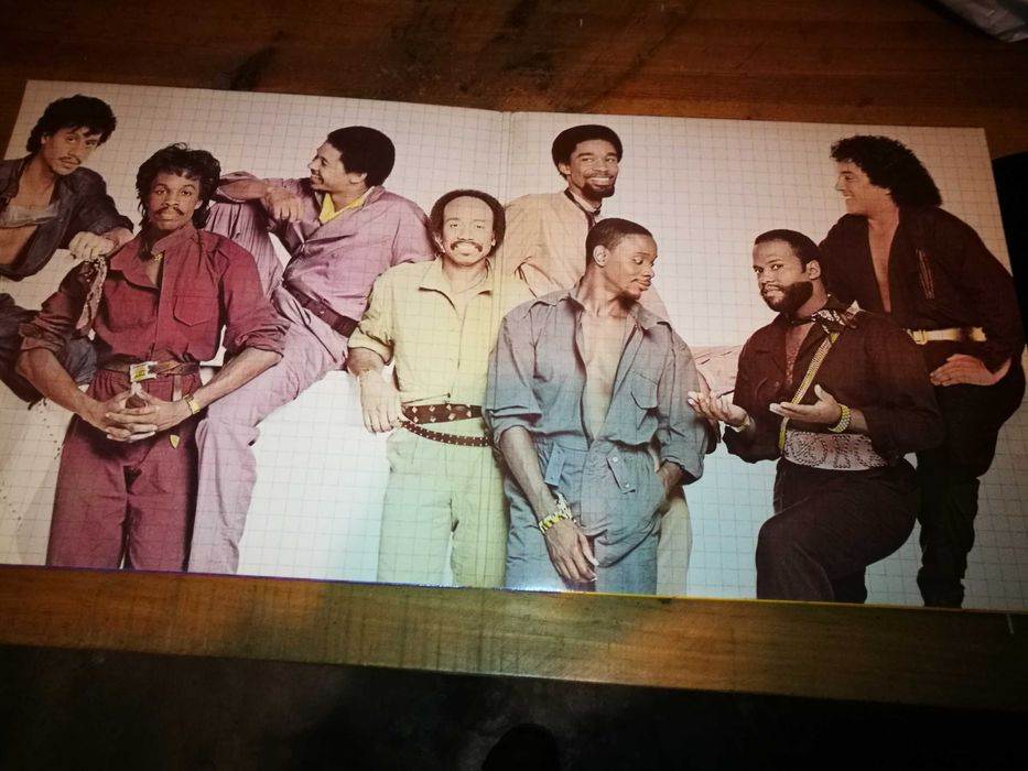 EARTH WIND & FIRE - Electric Universe LP
