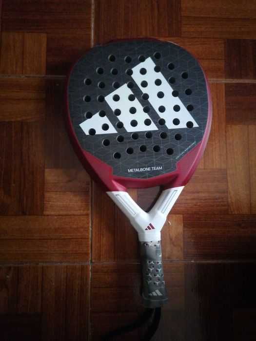 Adidas metalbone