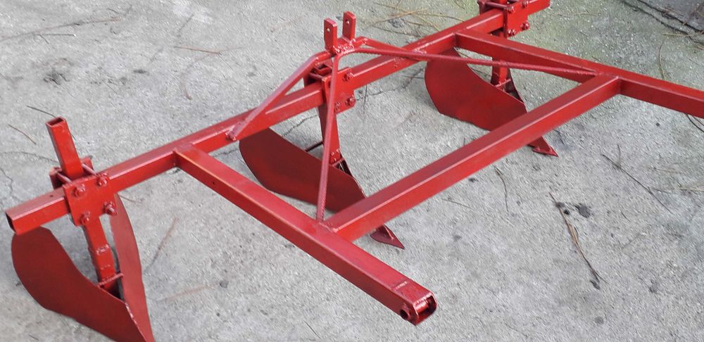 conjunto tres abre regos para aplicacao em frese\para acoplar a trator