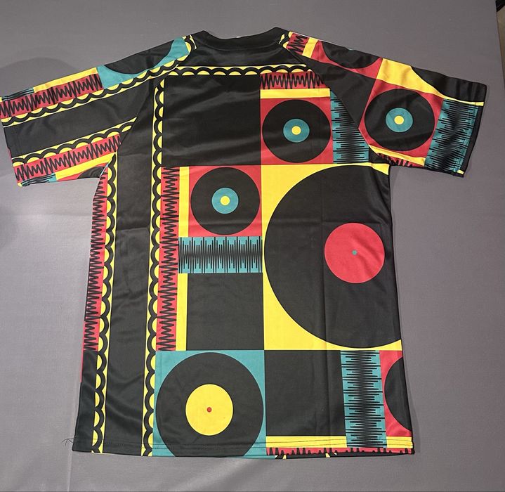Camisola Jamaica Bob Marley 2026