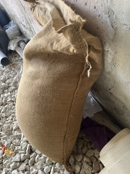 Цукор у відмінному стані в запечатаному мішку