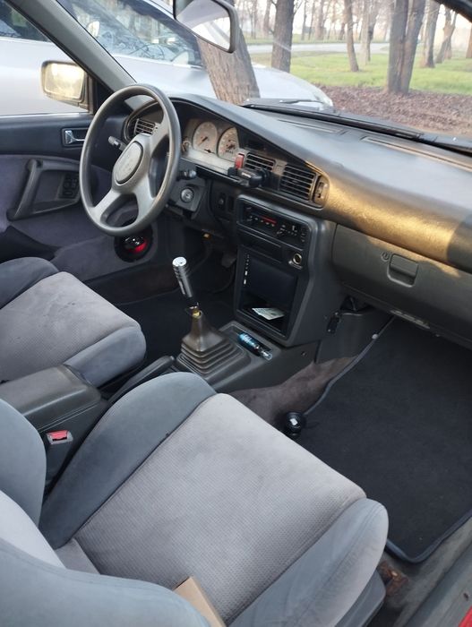 Мазда Купе 626 2.0 бензин 1990