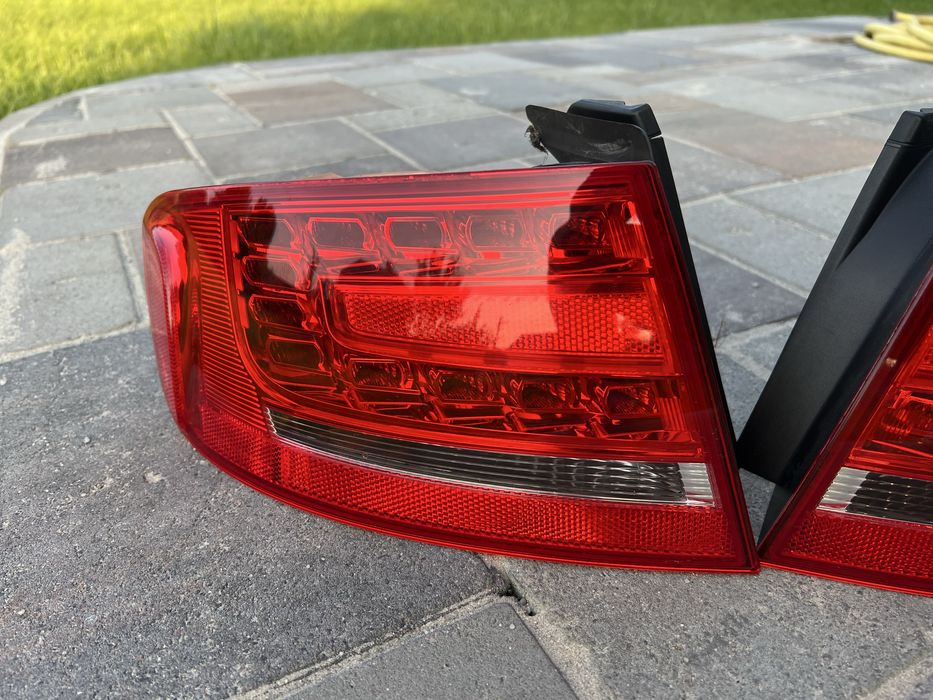 Фонарь стоп Audi A4 B8 LED