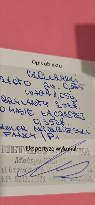 Złote kolczyki z brylantami