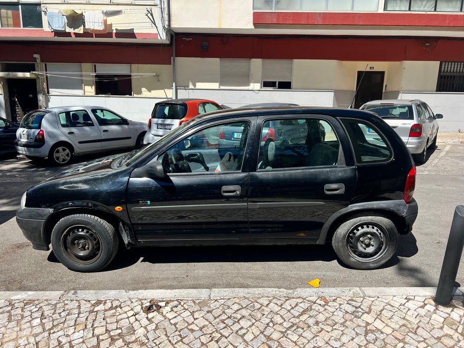 Carro Corsa B Preto