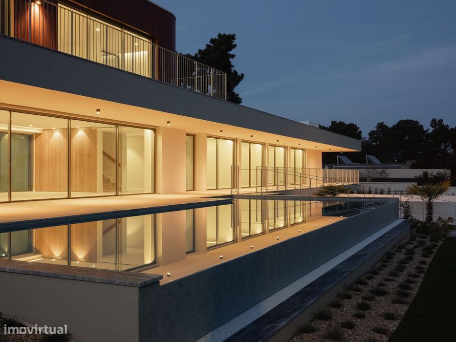 Moradia T5 de Luxo na Verdizela