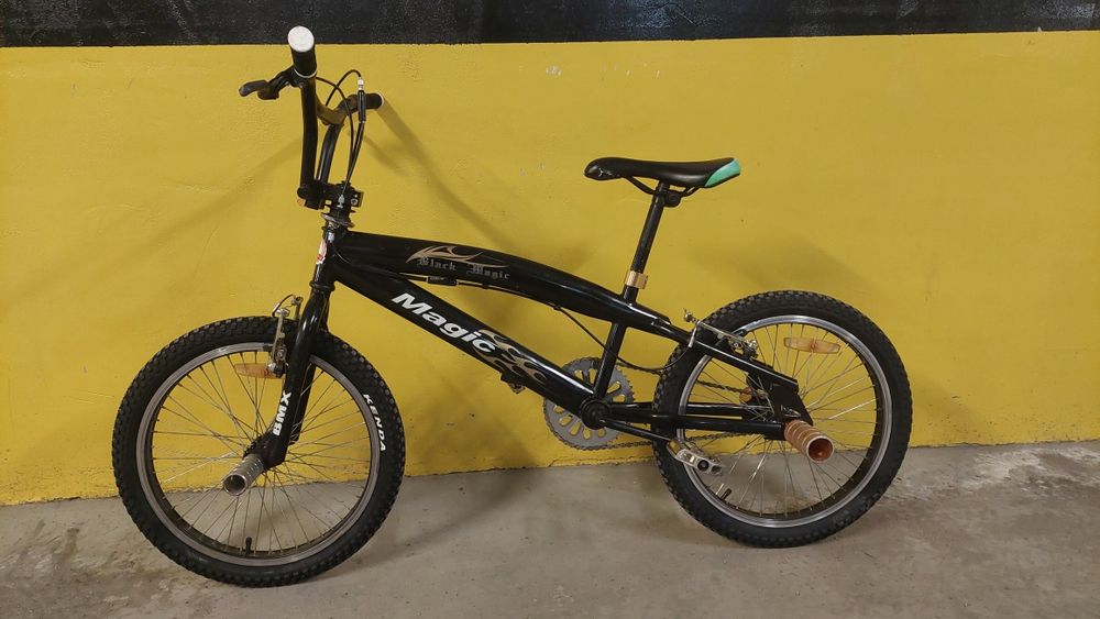 Rower BMX Black Magic 20"