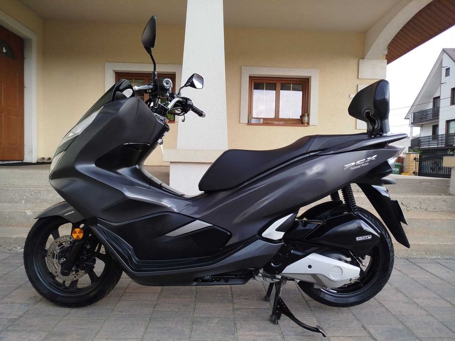 Honda PCX 125, rok 2020