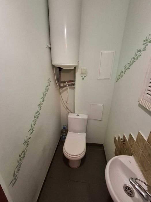 Продаж двокімнатної квартири по вул. Борщагівська Солом'янський НАУ