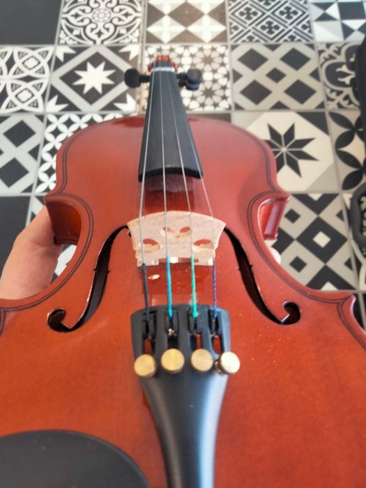 Cervini 1/8 Violin64564406014722122