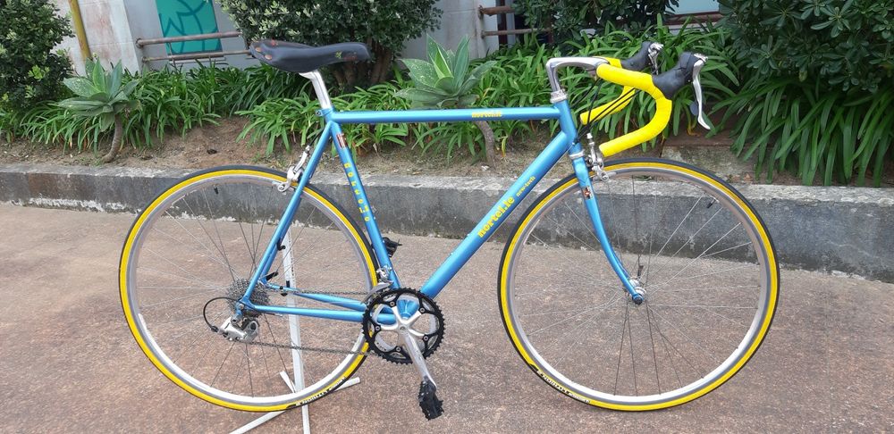 Bicicletas e quadros bicicletas vintage