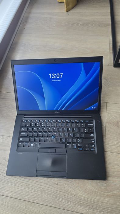DELL latitude 7480 8GB ram, windows 11, zasilacz komplet