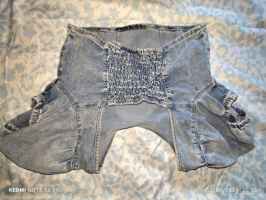 Top de ganga, manga bufante.