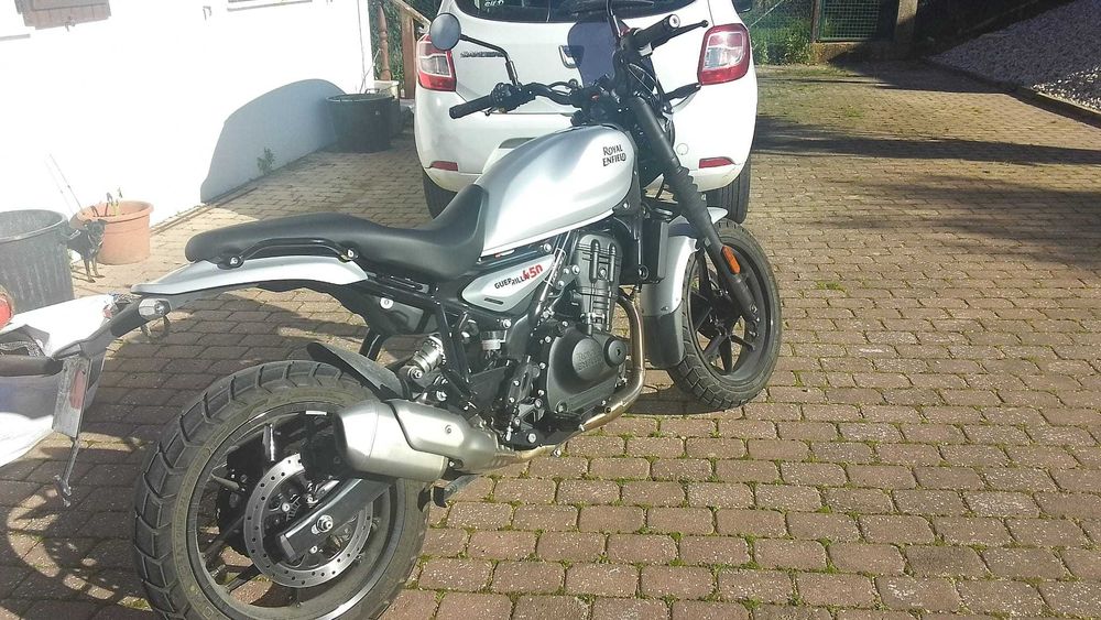 Royal Enfield Guerrilla 450