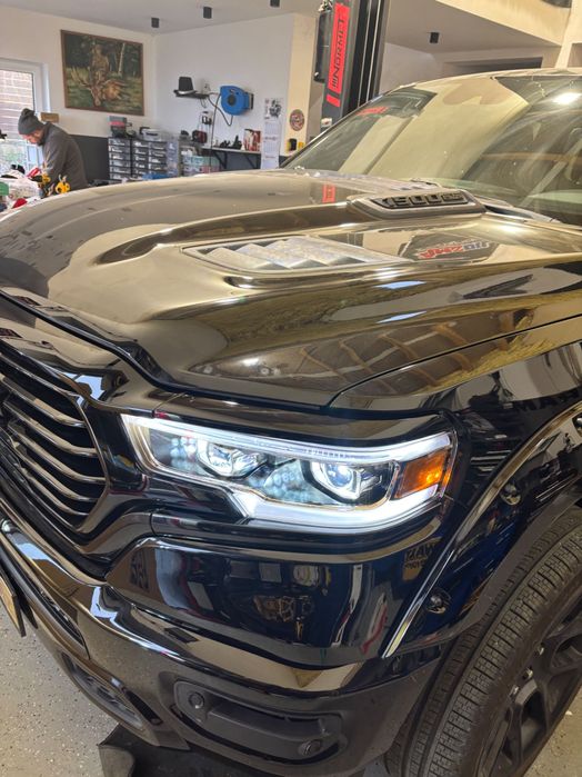 Sprzedam Ram 1500 laramie black widow full opcja