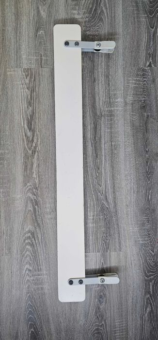 Camas de criança com barras de segurança