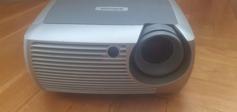 Projektor. Sprawny infocus