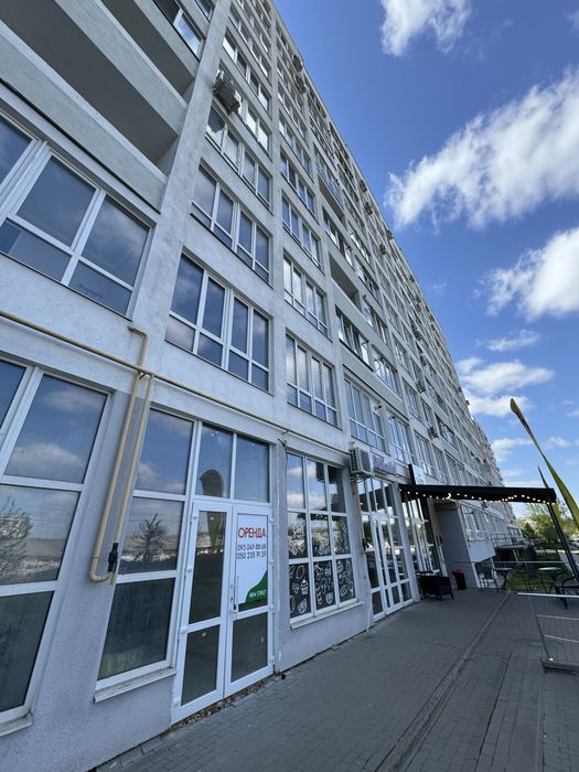 ЦЕНТР! Сдам Фасадне приміщення 155кв.м по вул.Жабінського