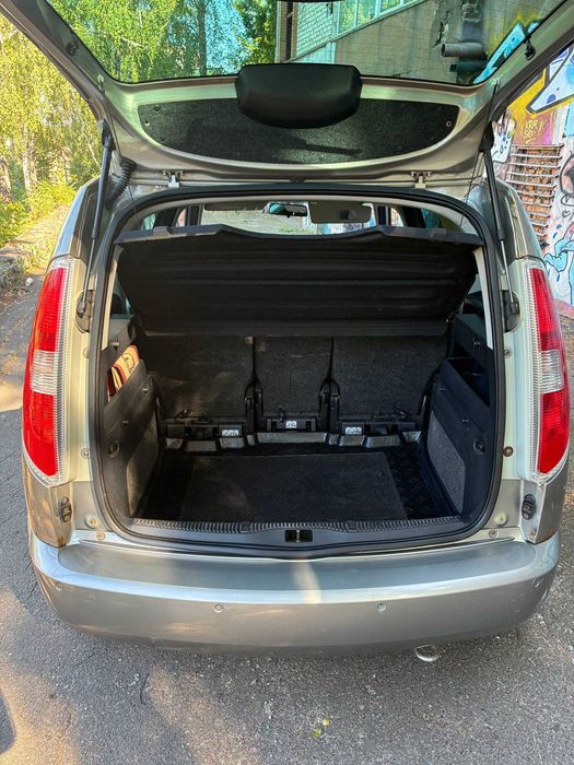 Продам Skoda Roomster 2009 ,1.2 механіка в комплектації Free