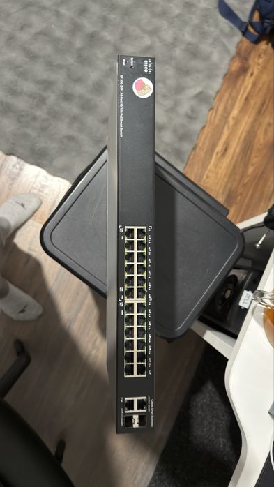 Switch Cisco SF200-24 POE