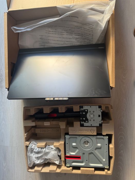 Monitor Lenovo T24mv-30