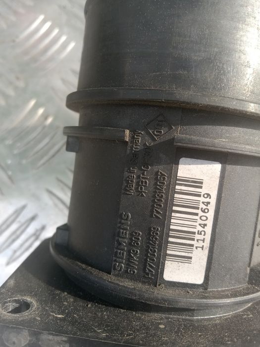 Przepływomierz powietrza Renault laguna 2 1.9dci