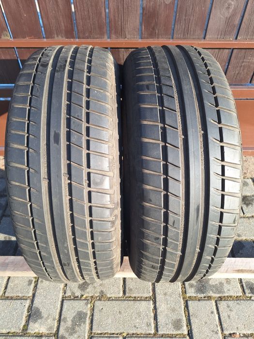 Dwie letnie opony 215/60 R16 marki Kormoran