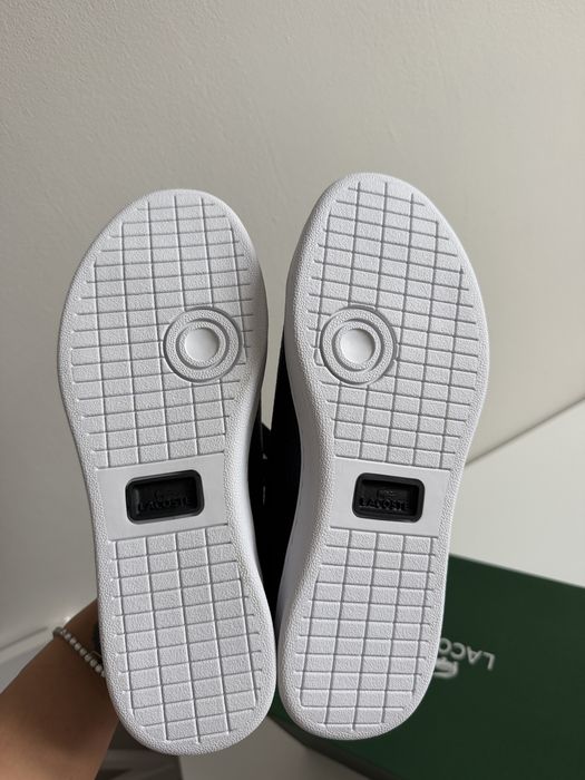 Buty sneakersy lacoste carnaby 37 nowe