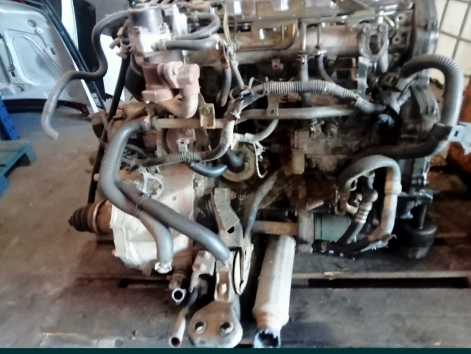 REf11B motor Nissan Almera 2.2 diesel com avaria na bomba, com caixa