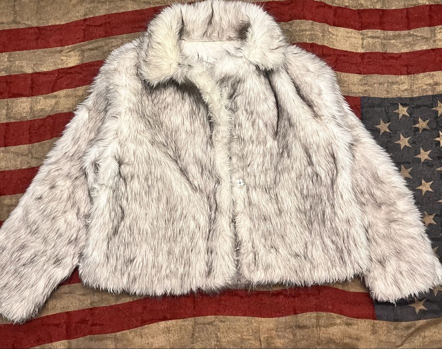 Шуба з еко хутра, Біло-сірого кольору,