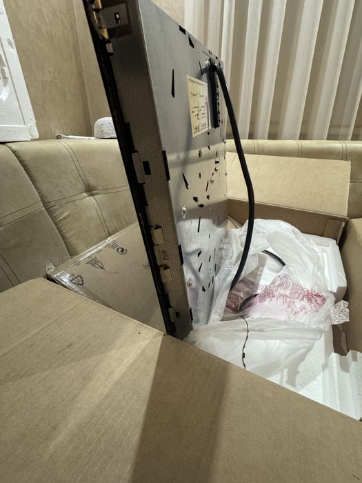 Варочная поверхность Electrolux, стеклокерамика, б/у