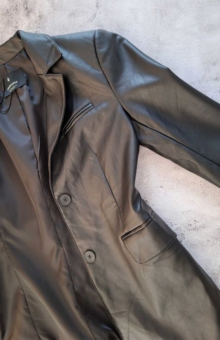 Czarna Marynarka Żakiet Blejzer Imitacja Skóry Eko Skóra Stradivarius