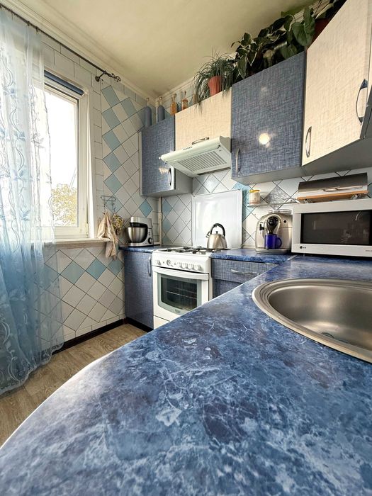 Продам 4 к. квартиру Юбилейный метро Академика Барабашова Салтовка 656 м/н