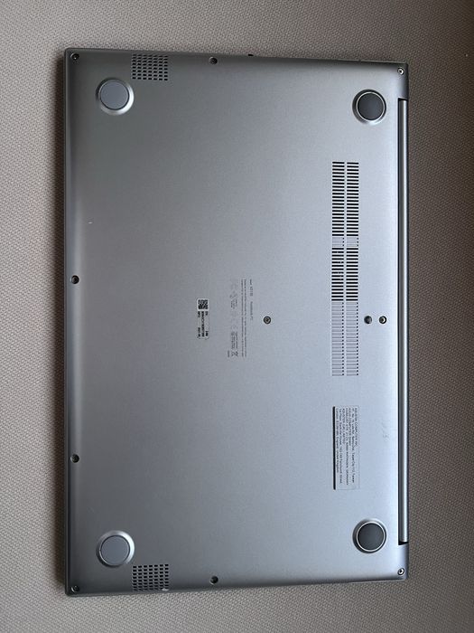 Asus vivobook 15