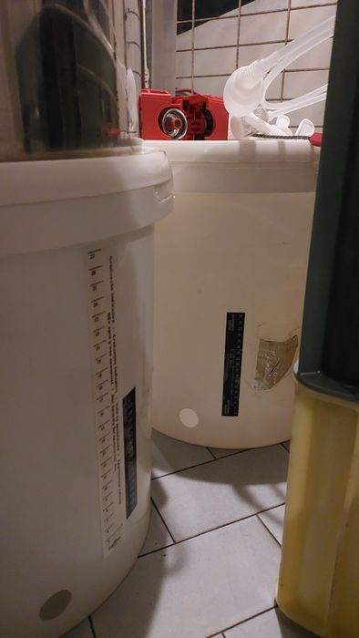 Kit Equipamento de fazer cerveja caseira (grade e garrafas incluídas)