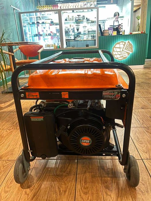 Генератор бензиновий  GRAD 5.0/5.5 КВТ