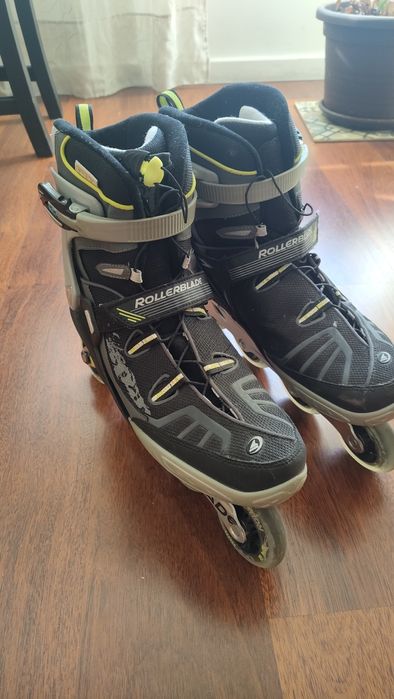 Patins em linha Rollerblade novos64564065087106124