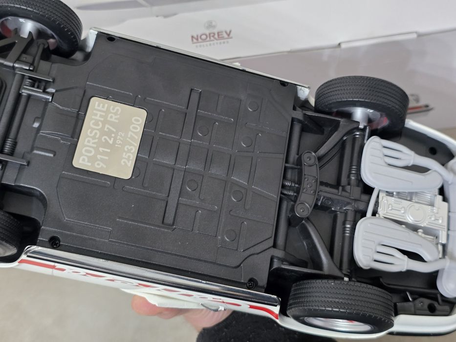 Miniaturas 1/12 PORSCHE 911 2.7 RS