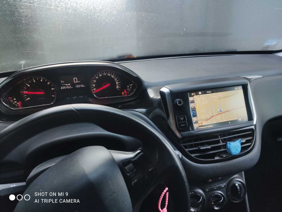 Peugeot 208 1,2 vti 2014r.