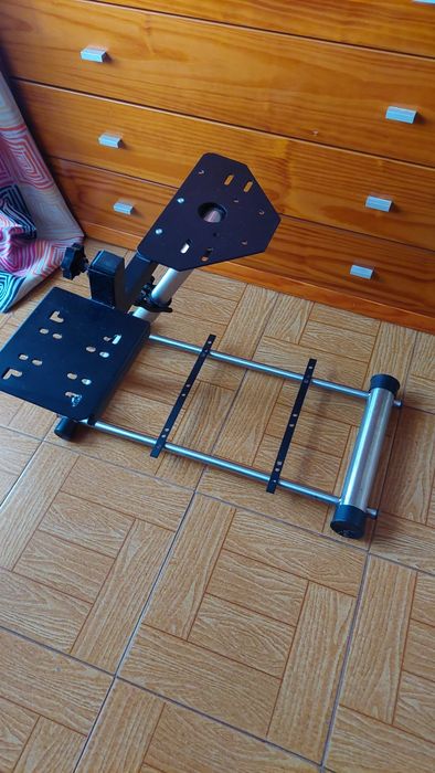 Suporte Volante Compatível Com Logitech G25 G27 G29 Thrustmaster  ETC